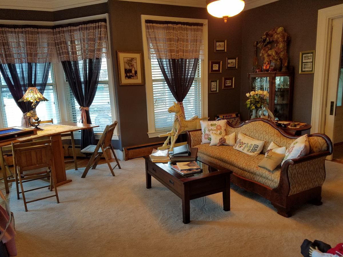 The Perkins House Bed & Breakfast Cornish Luaran gambar